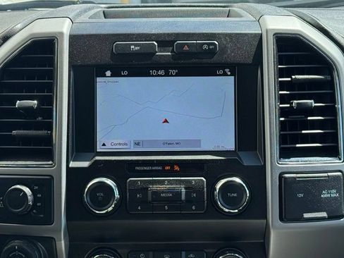 Used 2019 Ford F150 Lariat w/ Trailer Tow Package AWD/4WD image 15