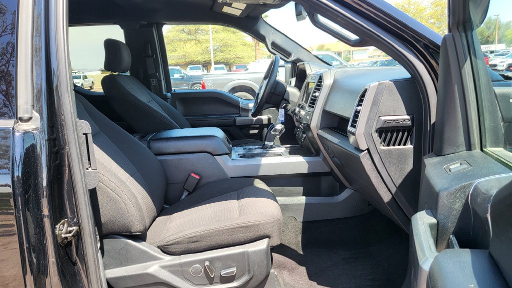 Used 2017 Ford F150 XLT w/ Equipment Group 302A Luxury AWD/4WD image 20