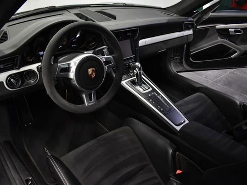 Used 2015 Porsche 911 GT3 image 13