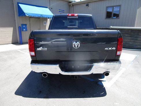 Used 2017 RAM 1500 Big Horn image 8