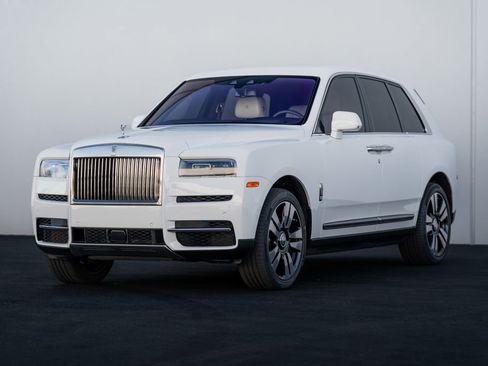 Used 2022 Rolls-Royce Cullinan image 5