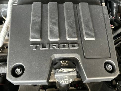 Used 2024 Chevrolet Silverado 1500 Custom w/ LPO, Dark Essentials Package AWD/4WD image 12