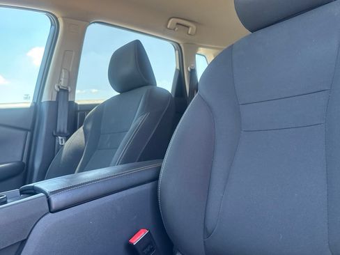 Certified 2025 Nissan Rogue S AWD/4WD image 40