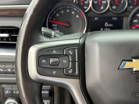 Used 2021 Chevrolet Tahoe LT w/ LT Signature Package RWD image 12