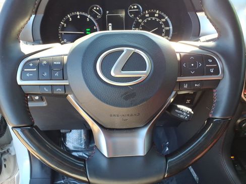 Used 2023 Lexus GX 460 Luxury w/ Sport Design Package image 18