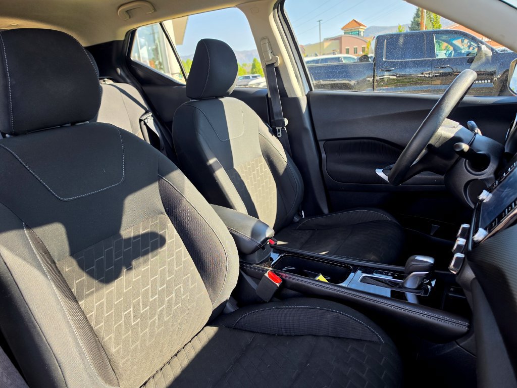 Used 2023 Nissan Kicks SV FWD image 14