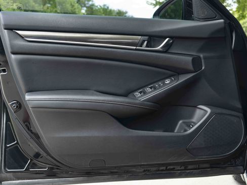 Used 2020 Honda Accord Sport image 34