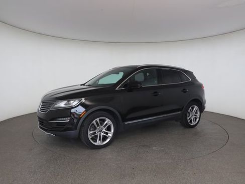 Used 2017 Lincoln MKC Reserve w/ Lincoln MKC Climate Package AWD/4WD image 4