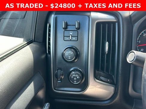 Used 2018 Chevrolet Silverado 1500 LT w/ All Star Edition AWD/4WD image 19