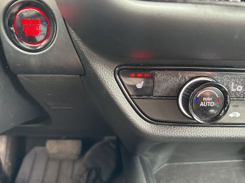 Used 2024 Honda HR-V Sport image 15