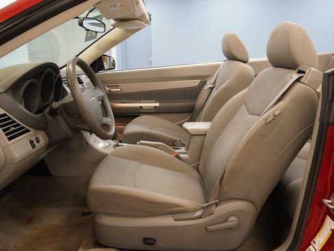 Used 2008 Chrysler Sebring LX w/ Convenience Group FWD image 5