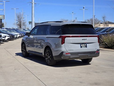 New 2026 Kia Carnival SX Prestige FWD image 3