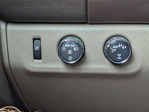 Used 2020 GMC Canyon SLT w/ Driver Alert Package AWD/4WD image 28