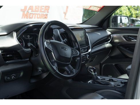 Used 2022 Chevrolet Traverse Premier w/ Redline Edition FWD image 29