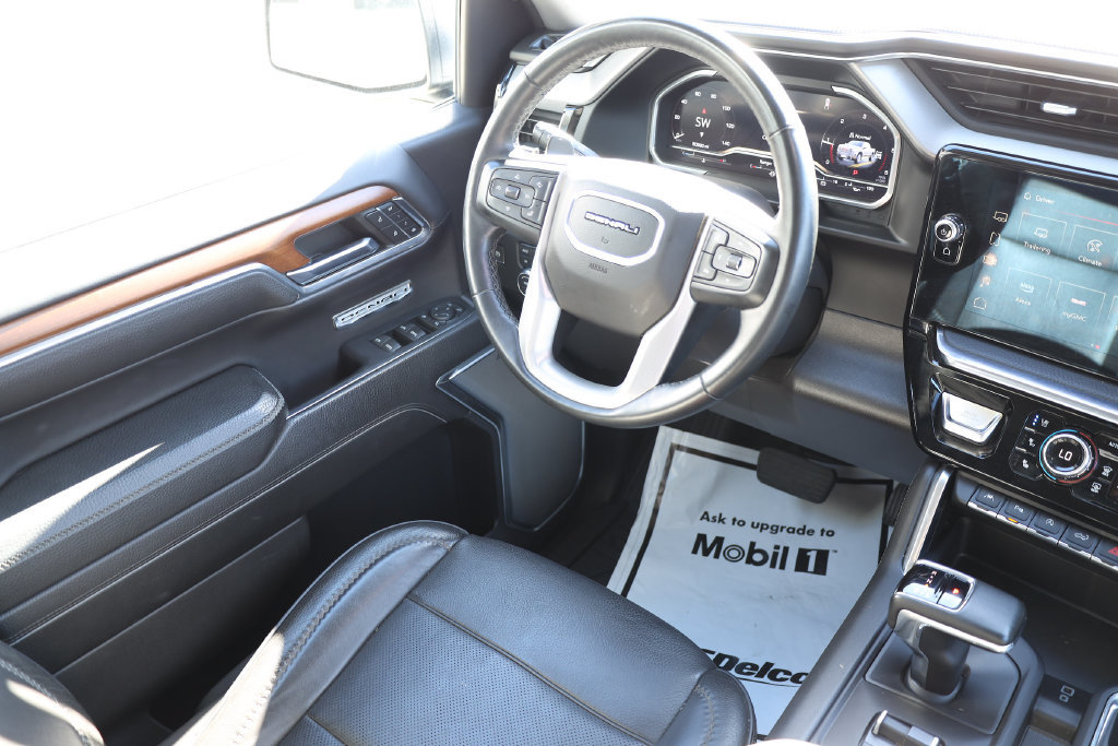 Used 2023 GMC Sierra 1500 Denali w/ Technology Package AWD/4WD image 21