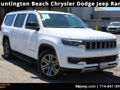 Used 2024 Jeep Wagoneer L Series II w/ Flexible Seating Group