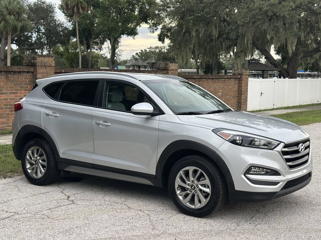 Used 2017 Hyundai Tucson SE w/ SE Popular Package 02 FWD image 5