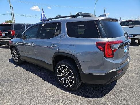 Used 2021 GMC Acadia SLT w/ Elevation Edition FWD image 4