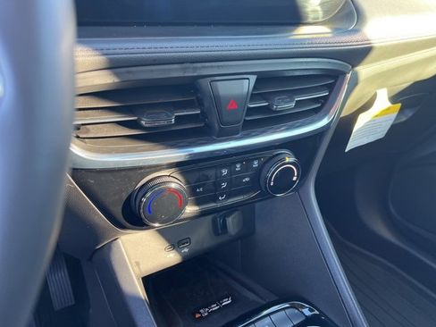 New 2025 Buick Encore GX Sport Touring w/ Advanced Technology Package image 27