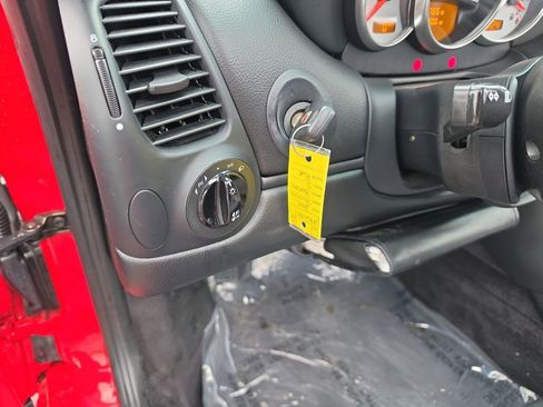 Used 2001 Porsche Boxster S image 17