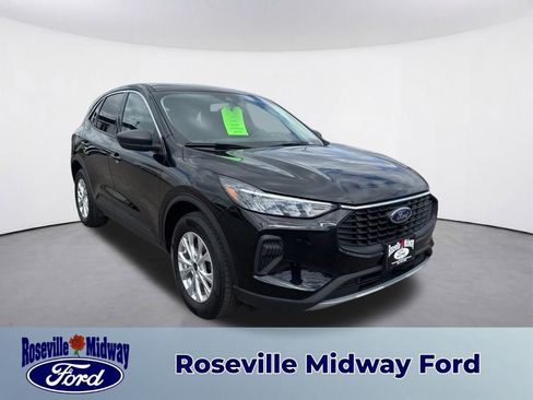 Used 2023 Ford Escape Active AWD/4WD image 1