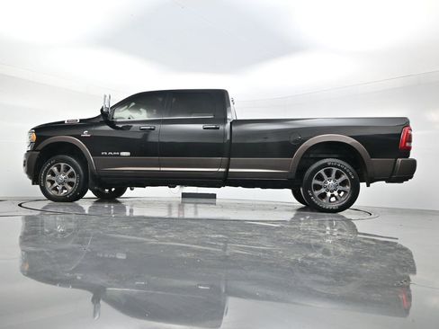 Used 2022 RAM 3500 Limited AWD/4WD image 45
