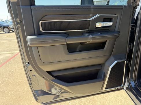 New 2026 RAM 2500 Laramie w/ Night Edition AWD/4WD image 17