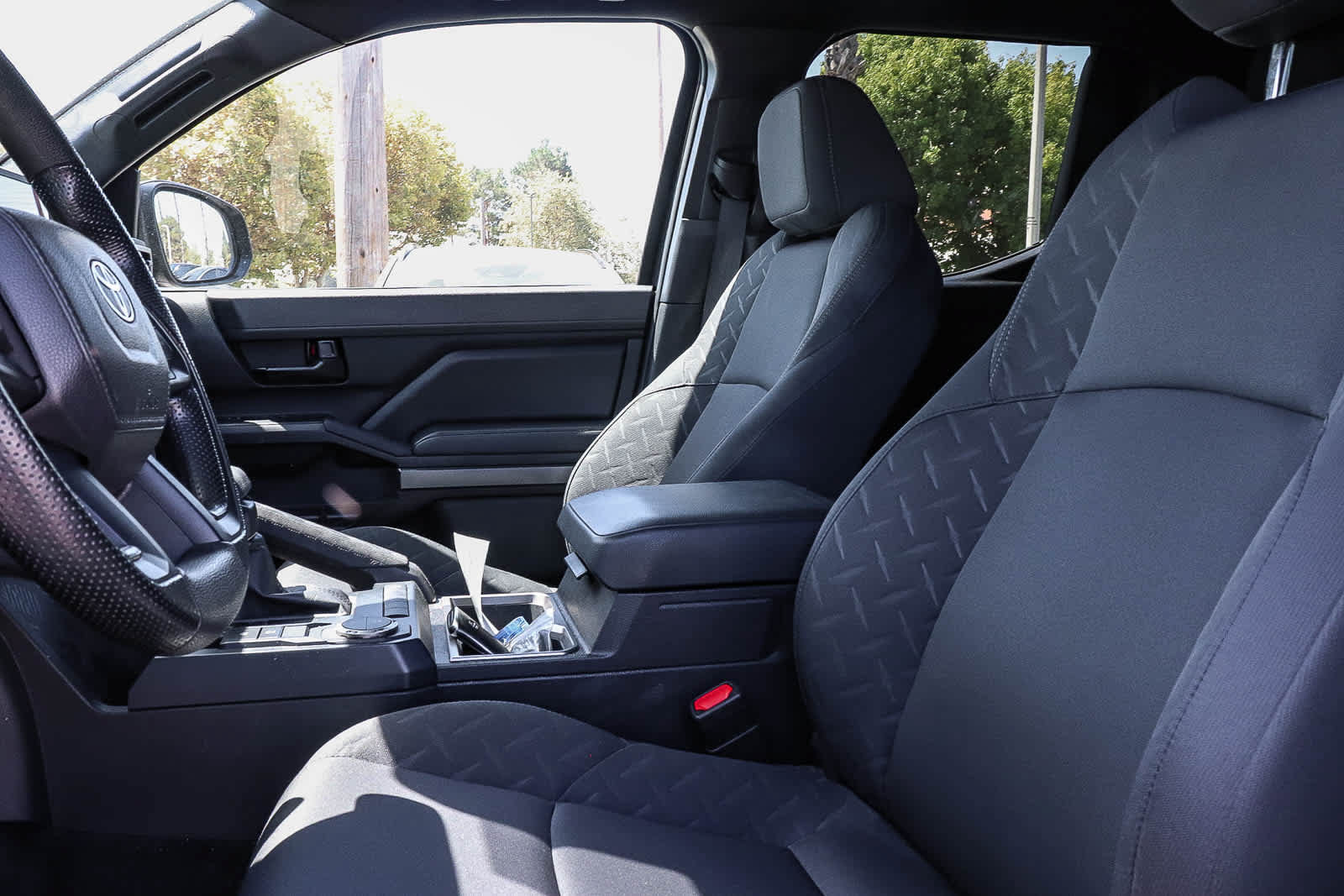 Used 2025 Toyota Tacoma SR5 RWD image 26