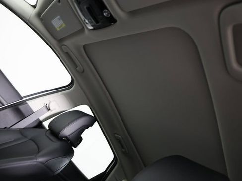 New 2026 Kia Sportage SX FWD image 12