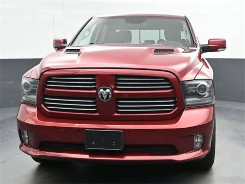 Used 2014 RAM 1500 Sport w/ Convenience Group image 3