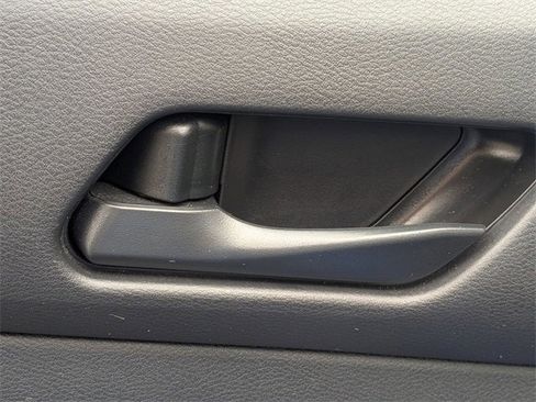 Used 2025 Nissan Altima 2.5 SV image 26