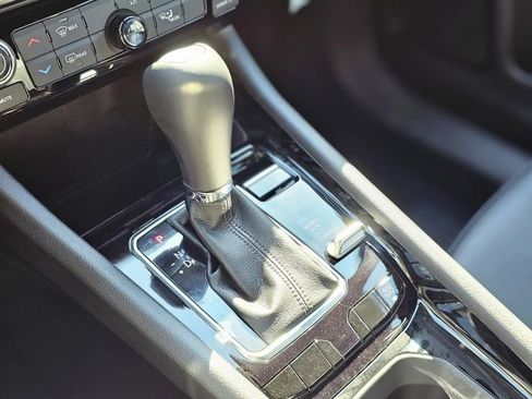 New 2026 Jeep Compass Latitude image 14