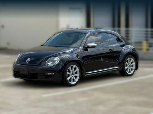 Used 2013 Volkswagen Beetle 2.5 FWD image 3