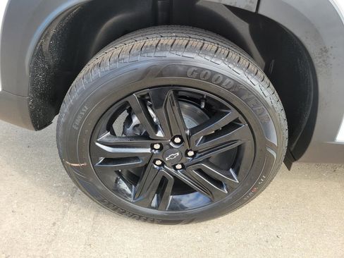 New 2026 Chevrolet Trax ACTIV w/ Driver Confidence Package FWD image 5