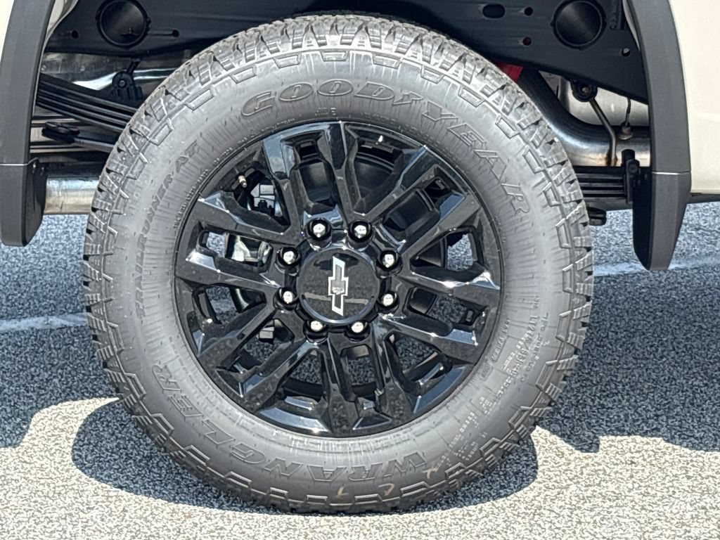 New 2026 Chevrolet Silverado 2500 Custom w/ Custom Value Package AWD/4WD image 19