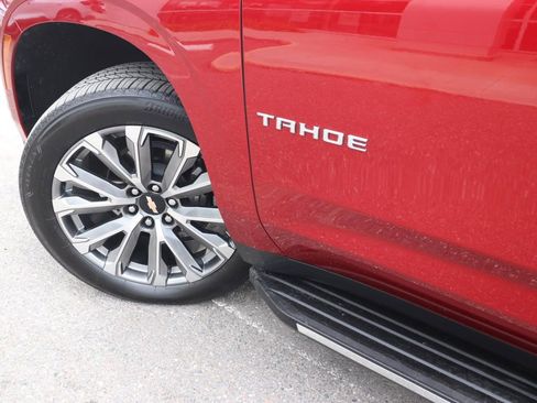 Used 2025 Chevrolet Tahoe High Country RWD image 3