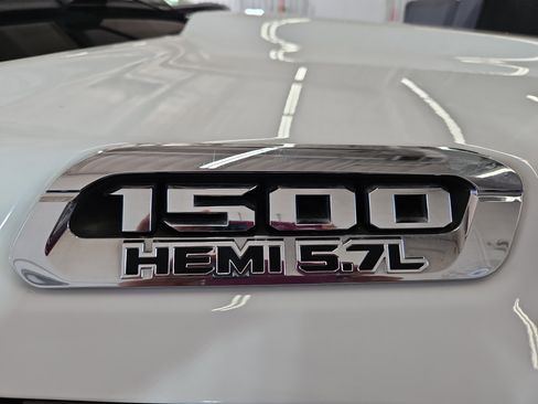 Used 2020 RAM 1500 Laramie image 33