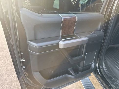 Used 2016 Ford F150 Platinum w/ Equipment Group 701A Luxury AWD/4WD image 24