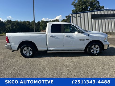 Used 2016 RAM 1500 Classic SLT image 33