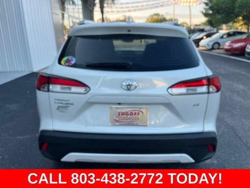 Used 2024 Toyota Corolla Cross LE FWD image 32