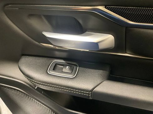 Used 2019 RAM 1500 Sport w/ Level 2 Equipment Group AWD/4WD image 18