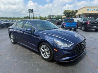 Used 2020 Hyundai Sonata SEL w/ Premium + Sunroof Package FWD video 1