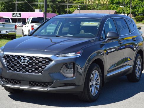 Used 2020 Hyundai Santa Fe SE AWD/4WD image 1