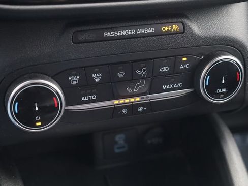 Used 2023 Ford Escape ST-Line w/ Equipment Group 301A FWD image 17