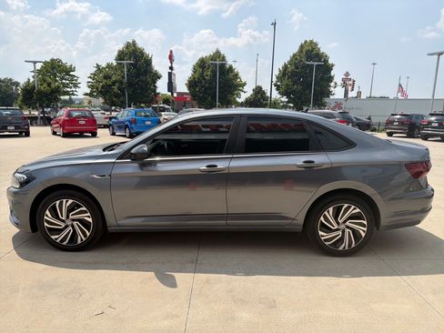 Used 2021 Volkswagen Jetta SEL FWD image 5