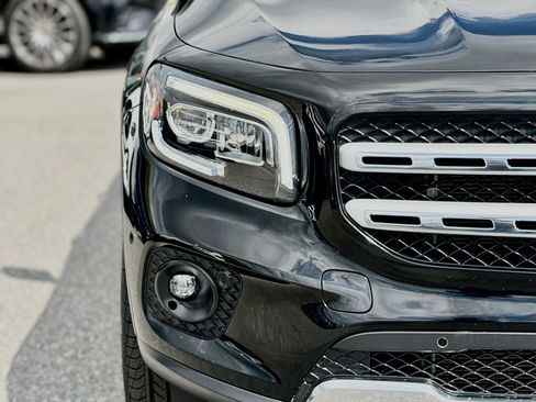 Certified 2022 Mercedes-Benz GLB 250 4MATIC image 7