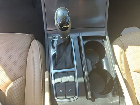 Used 2016 Hyundai Azera Limited FWD image 14