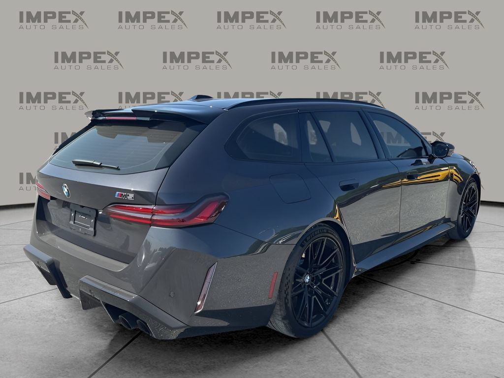 Used 2025 BMW M5 Touring AWD/4WD image 5