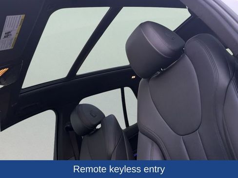 Used 2022 BMW X5 sDrive40i w/ Premium Package RWD image 12