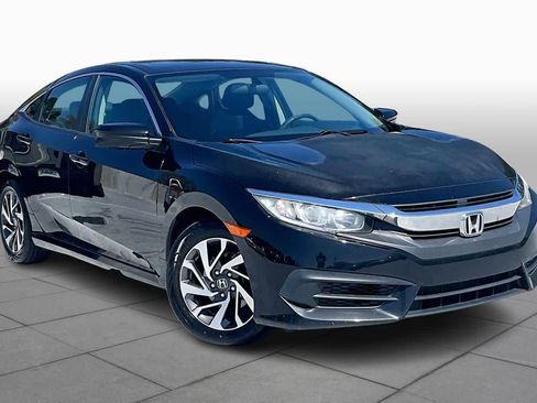 Used 2017 Honda Civic EX image 3